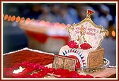 Shri Harikrishna Maharaj