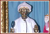 Shri Harikrishna Maharaj