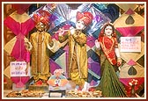 Shri Harikrishna Maharaj and Shri Radha Krishna Dev adorned for the festival of Makarsankranti