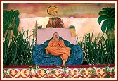Swamishri blesses the assembly