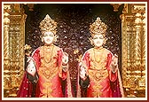 Bhagwan Swaminarayan and Aksharbrahma Gunatitanand Swami