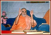 Swamishri responds happily to a devotional bhajan sung by a Sikh devotee during his morning puja