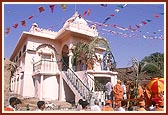 Shri Swaminarayan Mandir, Japi