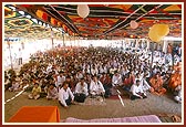 Satsang assembly in Japi