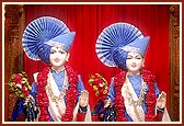 Bhagwan Swaminarayan and Aksharbrahma Gunatitanand Swami 