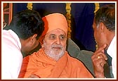 Swamishri is happy on meeting the local senior devotees&nbsp;