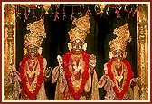 Aksharbrahma Gunatitanand Swami, Bhagwan Swaminarayan and Shri Gopalanand Swami