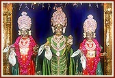 Aksharbrahma Gunatitanand Swami, Bhagwan Swaminarayan and Shri Gopalanand Swami