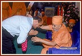 Swamishri blesses Shri Manjibhai Ruda