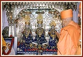 Swamishri engaged in darshan at the mandir