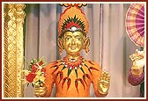 Shri Harikrishna Maharaj decorated with chandan (sandalwood paste)