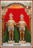  Shri Akshar Purushottam Maharaj beautifully adorned in chandan