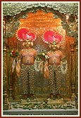  Shri Akshar Purushottam Maharaj beautifully adorned in chandan