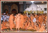  Swamishri gives instructions to sadhus