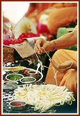  Swamishri performs pujan of janois for the parshad and sadhu diksha ceremony