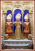 Aksharbrahma Gunatitanand Swami, Bhagwan Swaminarayan and Shri Gopalanand Swami