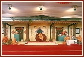 Assembly stage