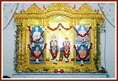 Shri Akshar Purushottam Maharaj and Guru Parampara at the Shri Swaminarayan Mandir