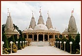 Shri Swaminarayan Mandir, Mahelav