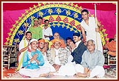 Swamishri with satsangi youths who performed a drama about an incident from the life of Hiramukhi