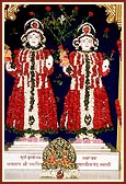 Shri Akshar Purushottam Maharaj decked in flowers