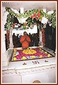 At Yogi Smruti Mandir