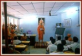 Swamishri takes a class and teaches the students, "Matru devo bhava..."