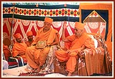Swamishri blesses a satsang assembly