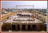 Swamishri on a mandir site observation tour