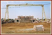 The under-construction mandir and completed Sant Ashram