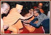 Swamishri blesses the devotees