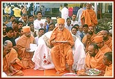 Performing arti during the foundation-stone laying ceremony 