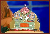 Shri Harikrishna Maharaj adorned for the celebration