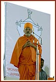 Speech by Pujya Ishwarcharan Swami