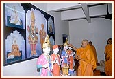 Swamishri performs the murti-pratishtha rituals of murtis for hari mandirs of Malataj and Karoli villages, Vidyanagar 
