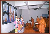 Swamishri performs the murti-pratishtha rituals of murtis for hari mandirs of Malataj and Karoli villages, Vidyanagar 