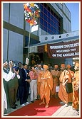 Swamishri attends the Annual Day function of BAPS Pramukh Swami Institute of Information Technology 