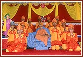 The dance troupe with Swamishri