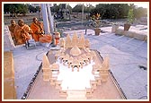 Model of shikharbaddh mandir