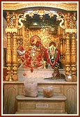 Shri Siddheshwar Mahadev and Parvatiji