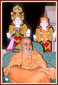 Swamishri during a satsang assembly