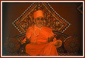 Swamishri blesses the assembly