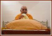 Swamishri laughs during a conversation with the sadhus