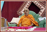 Swamishri's morning puja
