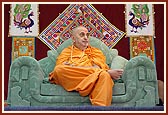 Swamishri during the welcome assembly