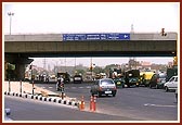 'Akshardham Setu' - name of overbridge leading to Swaminarayan Akshardham