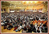 Thousands of devotees attend the kirtan bhakti programme