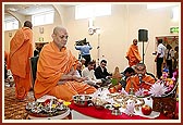 Viveksagar Swami performs the mahapuja vidhi