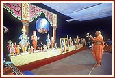 Swamishri performs the murti-pratishtha arti of deities for all three villages