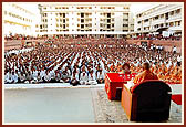 Swamishri's morning puja